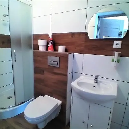 Goscinne 2 Apartment
